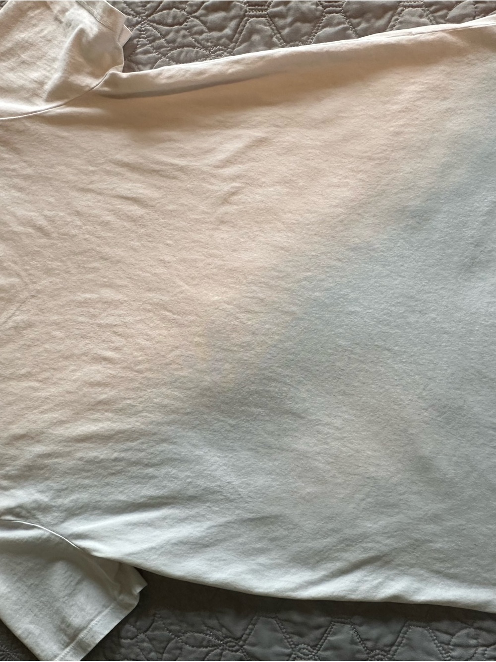 Zara White Short Sleeve Tee with Multicolor Rhinestone Stars - Picture 6 of 7